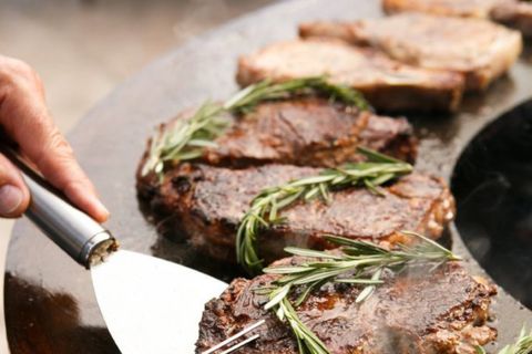 Вулисний гриль огнище мангал з круглим диском для жарки